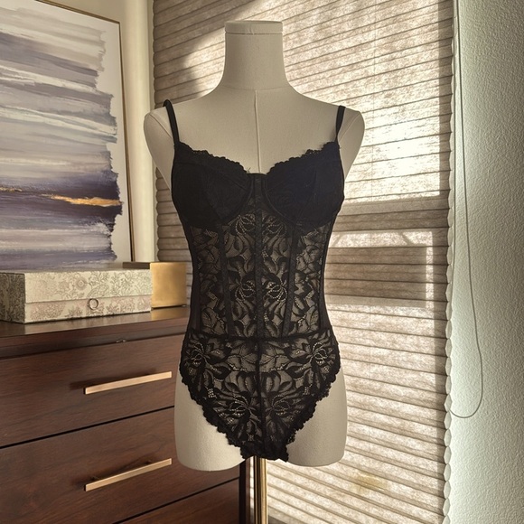Tops - Women's Black Lace Sheer Bodysuit w/Spaghetti Straps. Size XS